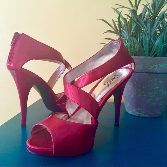 Carlos Santana Shoes - Carlos Santana Peep-toe Pumps